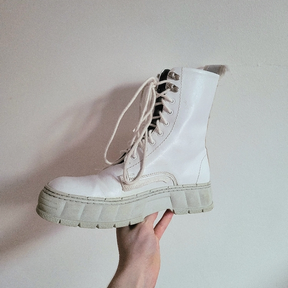 Virón white ankle boots - Picture 9 of 11